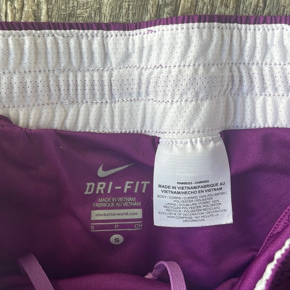 Nike Dri-Fit Purple Shorts, Small - Picture 5 of 11